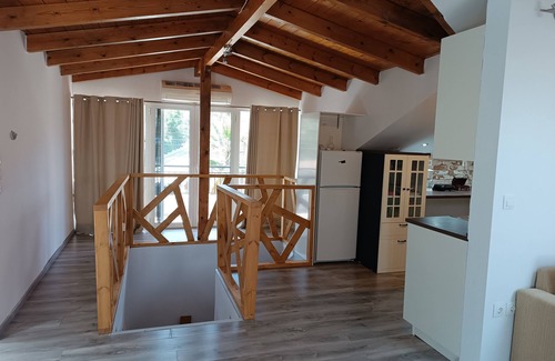 Paiania Apartment | ATH AIRPORT LOFT PAIANIA