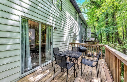 Kennesaw House | ATH - Kennesaw - 3BR - Pet Friendly - (4210)