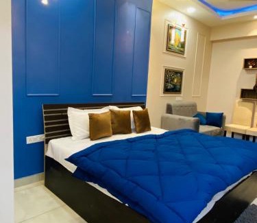 Sector 62 Apartment | Atha luxury studio