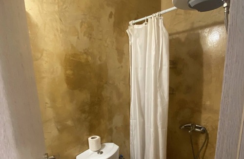 Drama Apartment | Athanias H