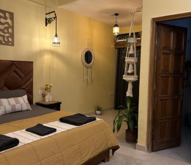 Kalkaji Bed & Breakfast | Atharva's Homestay- Nehru Enclave Metro
