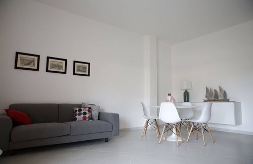 Tiche House | Athena Design Apartment 2