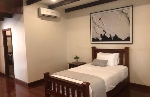 Pakse Hotel | Athena Hotel