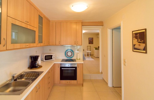 Skotino House | Athena Villas Olive Grove & Estate
