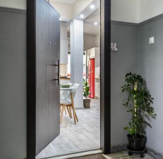 Petralona Apartment | Athenian Petralona Suite near Athens City centre