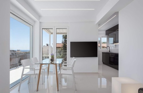 Varkiza Apartment | Athenian Riviera Penthouse Apartment