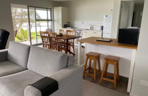Athenree Apartment | Athenree Beach House