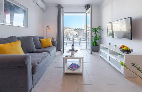 Athens City Centre Apartment | Athens Central-Opulent and Luxurious Suites-Balcony & Views Acropolis Hills