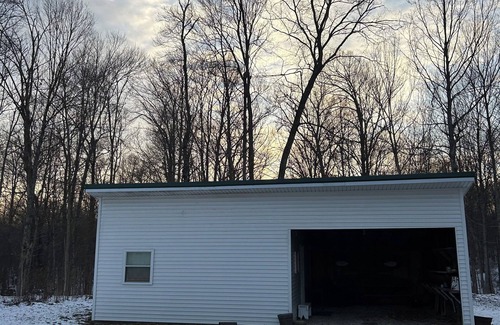 Sharpsburg Apartment | Athens County Getaway