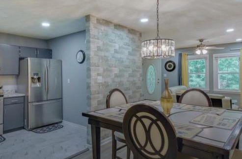 Athens House | Athens home with Deck Near Sanford Stadium