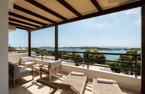 Vouliagmeni Apartment | Athens Riviera Bay View Suite By The Olon