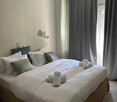 Drama Apartment | ATHENS ROOMS dramas