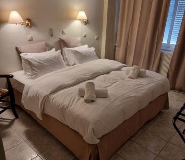 Drama Apartment | ATHENS ROOMS dramas