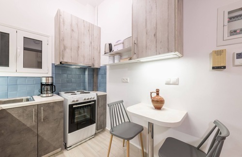 Omonia Apartment | ATHENS STUDIO