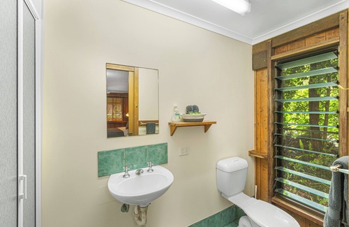 Atherton Bed & Breakfast | Atherton Blue Gum
