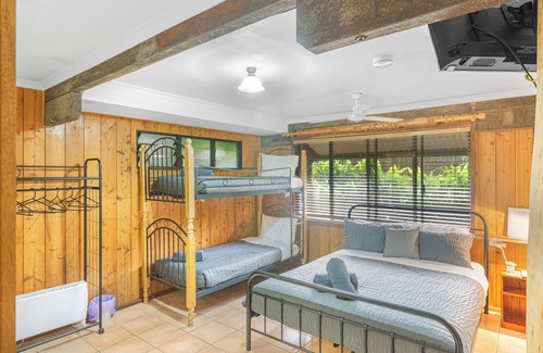 Atherton Bed & Breakfast | Atherton Blue Gum