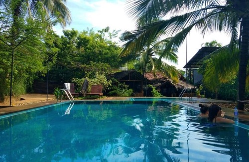 Udawalawa Hotel | Athgira River Camping - Udawalawe - Budget Twin Room