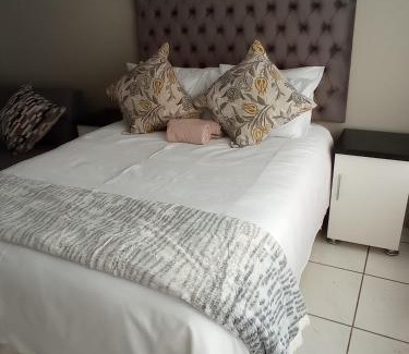Westville House | Atholl Heights Home - BnB 1
