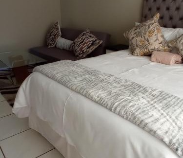 Westville House | Atholl Heights Home - BnB 1
