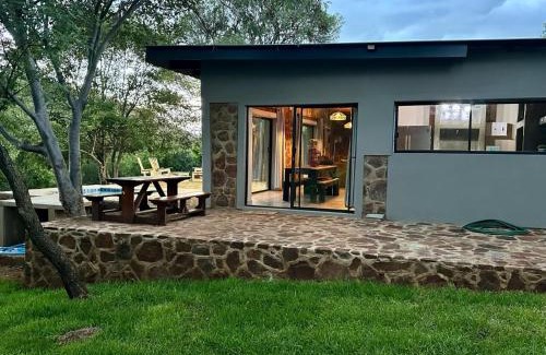 Mogale City House | Athule Inn - Cradle
