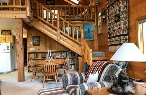 Almont House | Atkins Cabin
