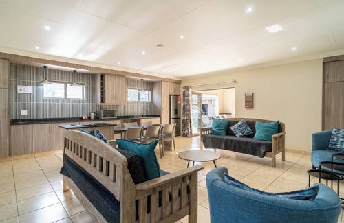 Buffelspoort Hotel | ATKV Buffelspoort