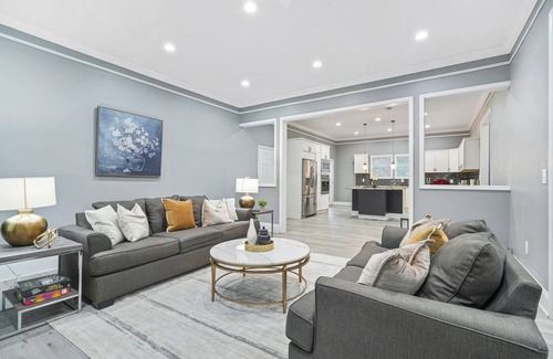 Belvedere Park House | Atlanta Gem, 3 miles to Mercedez Benz Stadium