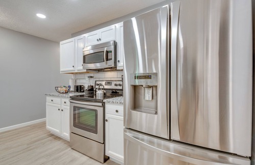Church Street House | Atlanta Getaway w/Private Yard: 3 Mi to Airport
