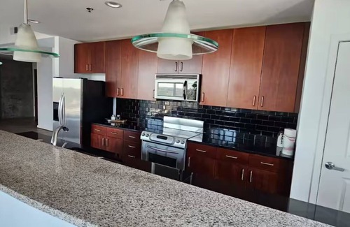 Atlantic Station Area Condo | Atlanta Luxury Penthouse w/skyline view