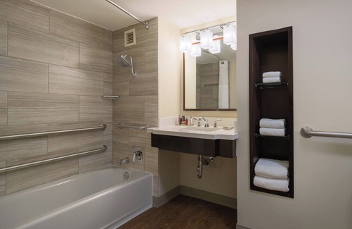 Dunwoody Hotel | Atlanta Marriott Perimeter Center