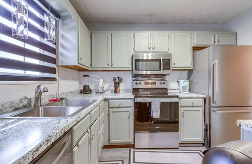 Church Street House | Atlanta Vacation Rental ~ 15 Mi to Downtown!