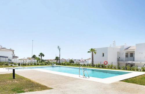 Atlanterra Apartment | ATLANTERRA-ZAHARA DE LOS ATUNES Increíble apartamento con porche de 16m y jardín privado de 72m