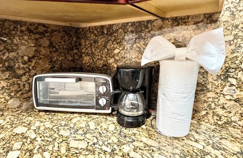Delray Beach Apartment | Atlantic Ave Home away from Home