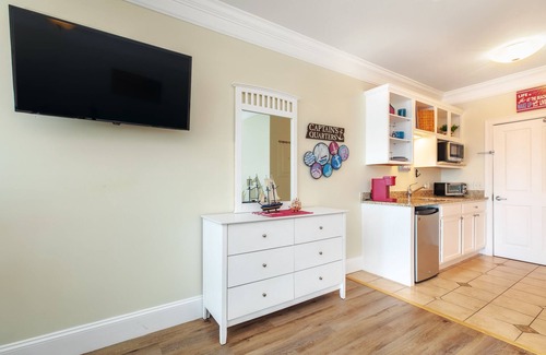 Hampton Hotel | Atlantic Breeze Suites