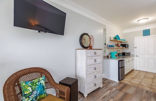 Hampton Hotel | Atlantic Breeze Suites