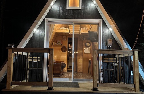Hammonds Plains Cabin | Atlantic Outback Cabin Creek