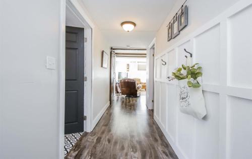 Port Dufferin House | Atlantic Shores Retreat