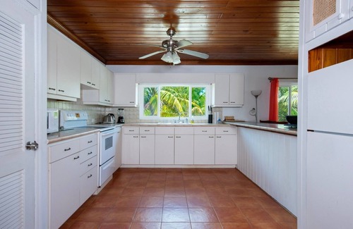 Governor's Harbour Villa | Atlantic Sunrise Villa 2 Bedroom Villa
