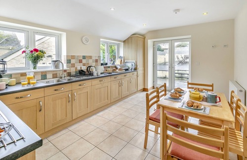 Porthleven House | Atlantic View - Three Bedroom House, Sleeps 6
