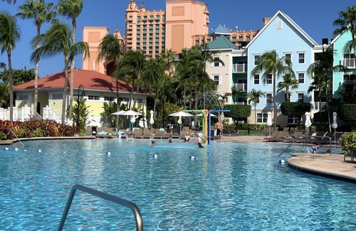 Paradise Island Condo | Atlantis, Bahamas - Sleeps 4 - option for upgrade to 8 or 10 - See Description