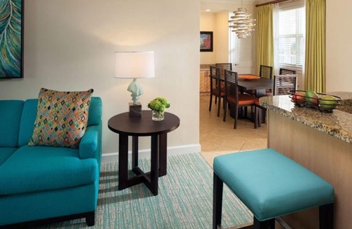 Paradise Island Condo | Atlantis Large Condo Great Price