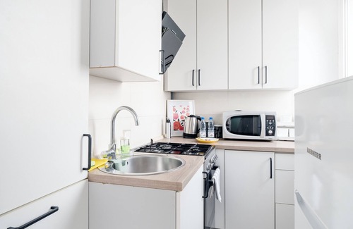 Lodz Apartment | Atlas Arena Green Studio