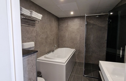 Spijkenisse Hotel | Atlas Hotel Holiday