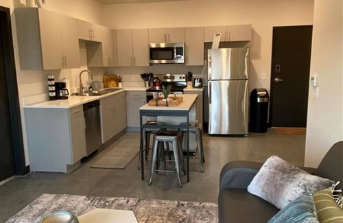 Downtown Lincoln Condo | Atmosphere Lincoln