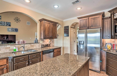Atoka House | Atoka Family Home w/ Seasonal Saltwater Pool!