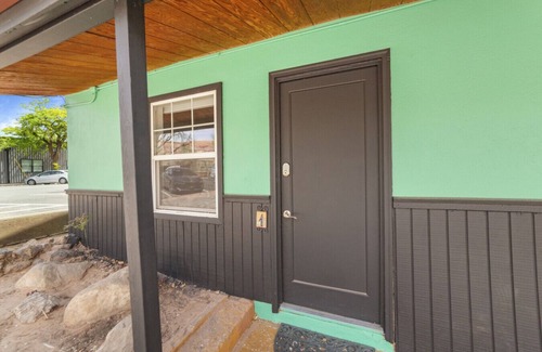 Moab Apartment | Atomic Motel #1 I Downtown I Historic I Trailer Parking