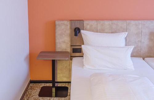 Schwaig Hotel | Atomis Hotel Munich Airport by Mercure