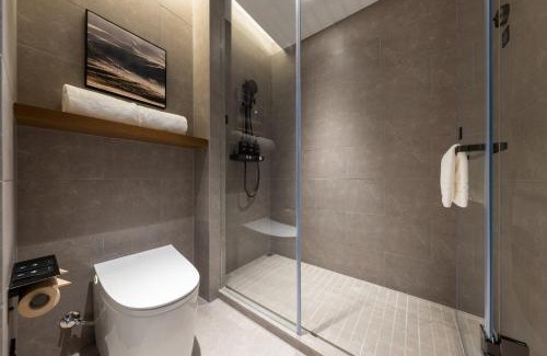 Longyang Hotel | Atour Hotel Baoshan Longyang Hengbang Building
