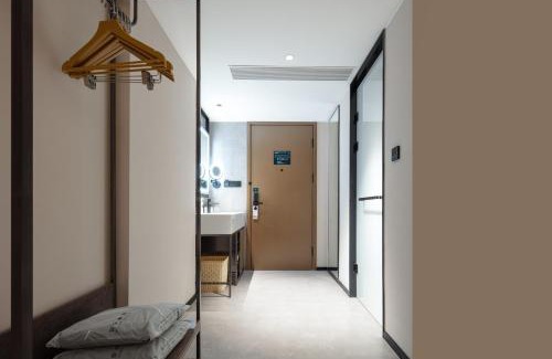 Xinbei Hotel | Atour Hotel Changzhou Universal Dinosaur City Media Centre