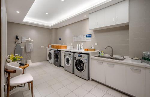 Wuhou Hotel | Atour Hotel (Chengdu Tongzilin)